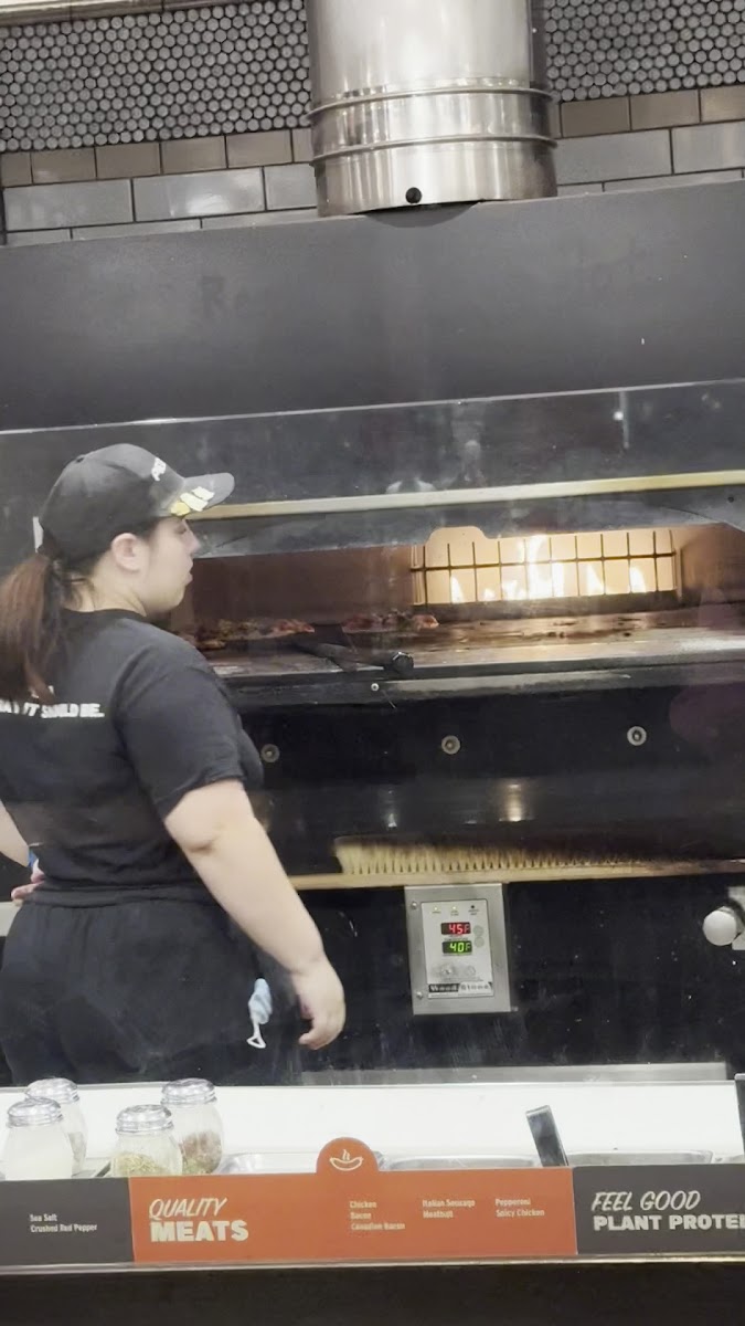 Pieology Pizzeria Menu - Image 4